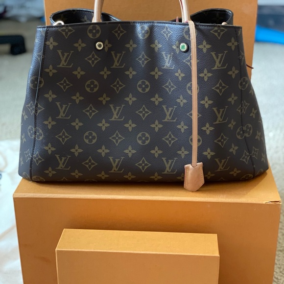 Louis Vuitton shoulder bag MONTAIGNE GM, Authentic, vintage gently used - Picture 3 of 15